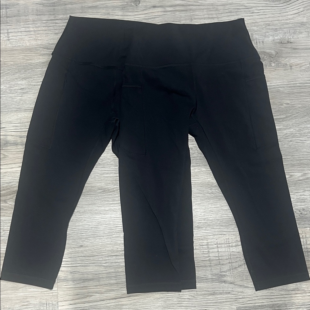 Woman’s HeyNuts Leggings